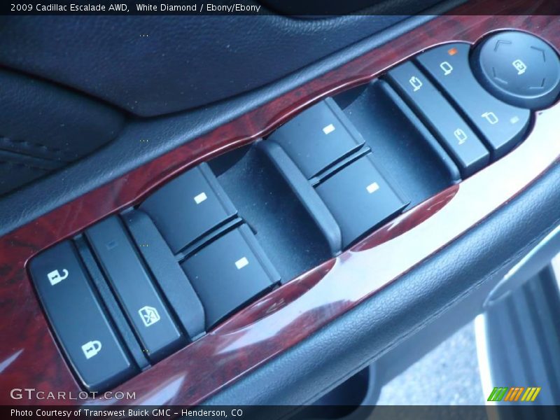 White Diamond / Ebony/Ebony 2009 Cadillac Escalade AWD