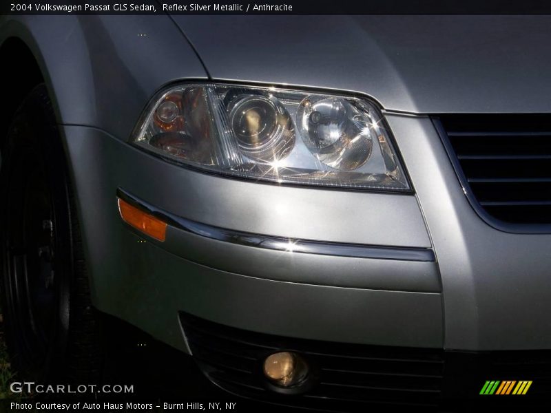 Reflex Silver Metallic / Anthracite 2004 Volkswagen Passat GLS Sedan