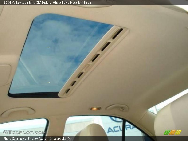 Wheat Beige Metallic / Beige 2004 Volkswagen Jetta GLS Sedan