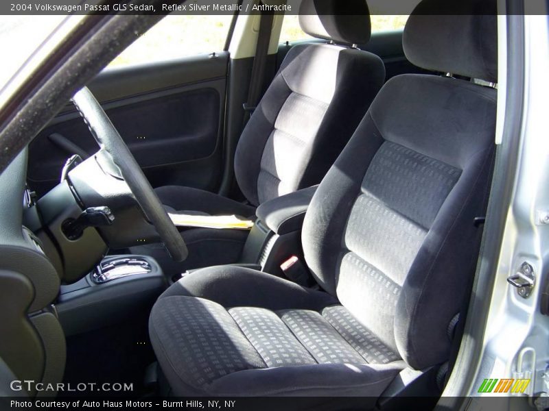 Reflex Silver Metallic / Anthracite 2004 Volkswagen Passat GLS Sedan