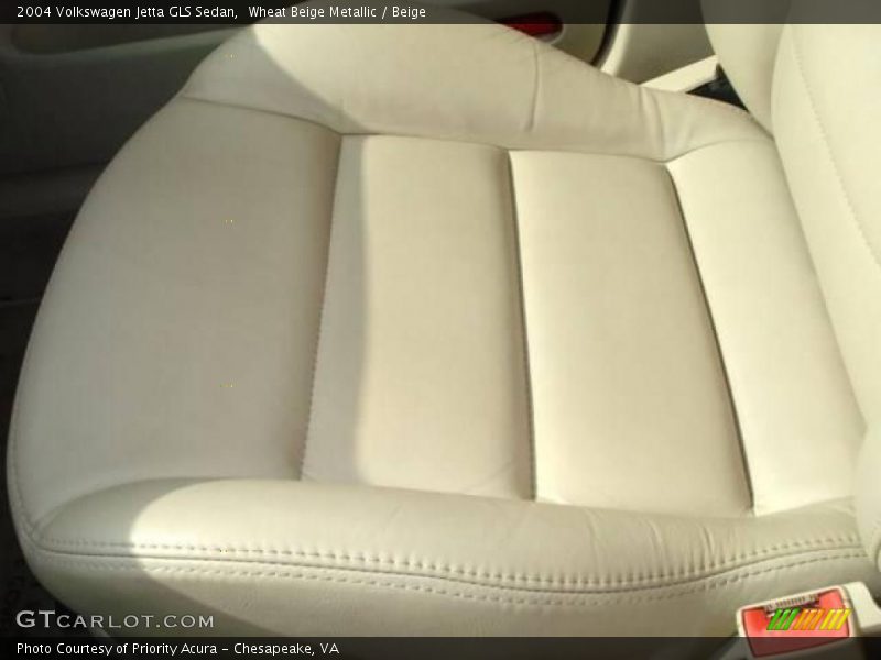 Wheat Beige Metallic / Beige 2004 Volkswagen Jetta GLS Sedan