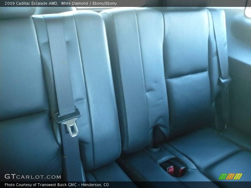 White Diamond / Ebony/Ebony 2009 Cadillac Escalade AWD