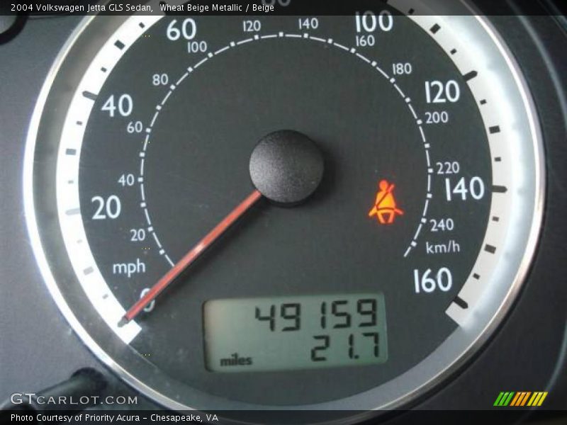 Wheat Beige Metallic / Beige 2004 Volkswagen Jetta GLS Sedan