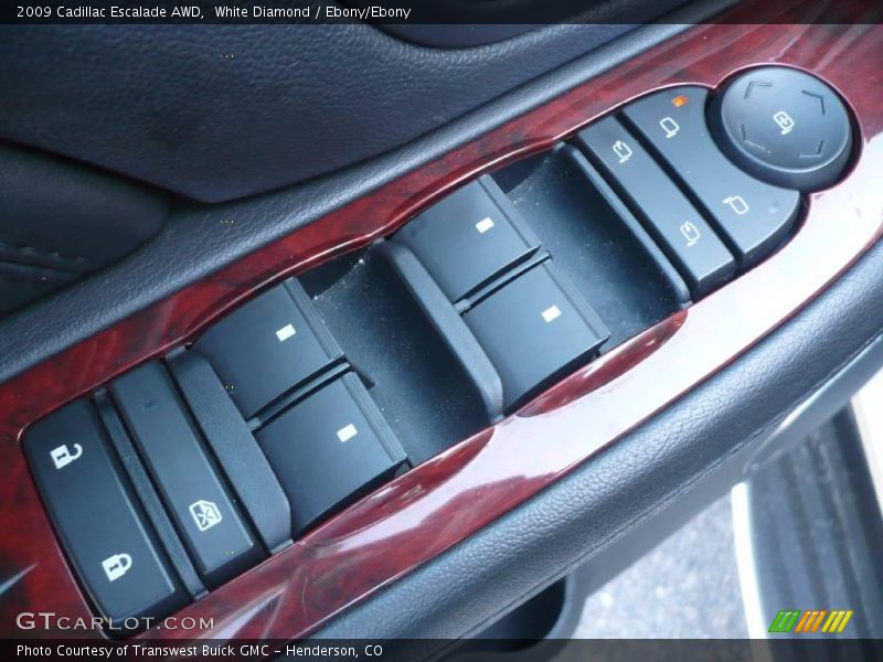 White Diamond / Ebony/Ebony 2009 Cadillac Escalade AWD