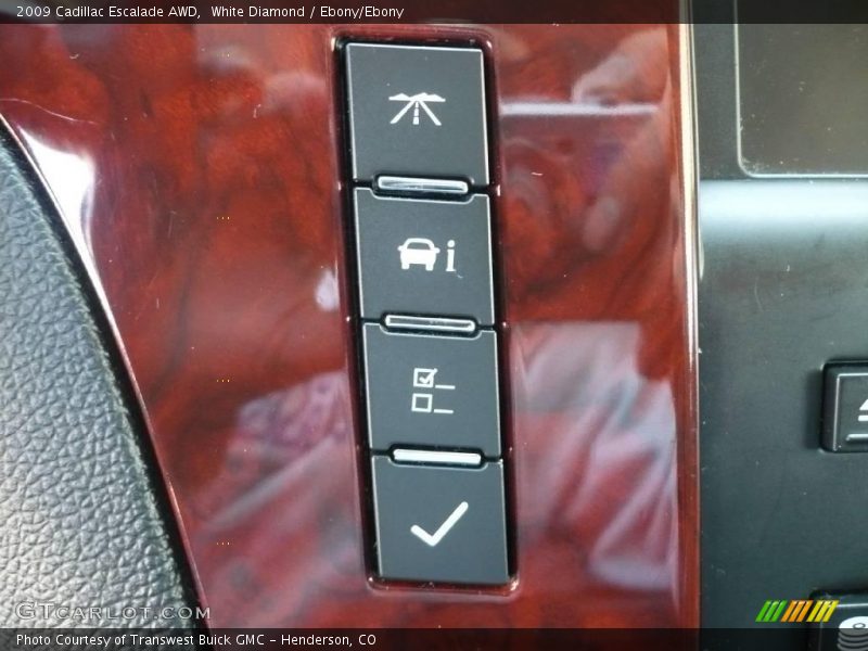 White Diamond / Ebony/Ebony 2009 Cadillac Escalade AWD