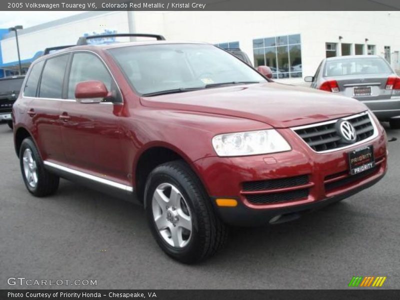 Colorado Red Metallic / Kristal Grey 2005 Volkswagen Touareg V6