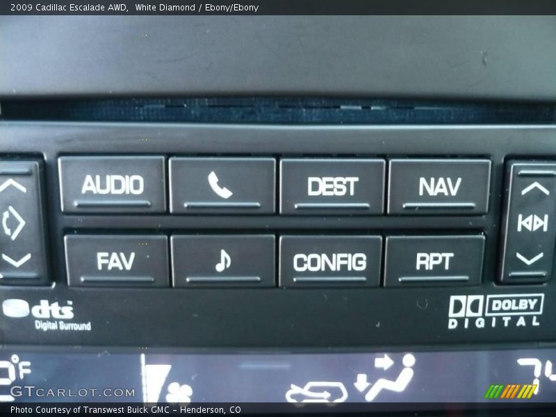 White Diamond / Ebony/Ebony 2009 Cadillac Escalade AWD