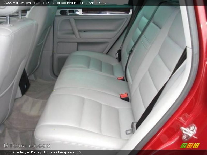 Colorado Red Metallic / Kristal Grey 2005 Volkswagen Touareg V6