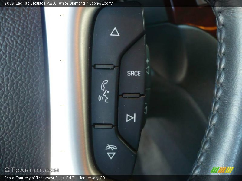 White Diamond / Ebony/Ebony 2009 Cadillac Escalade AWD