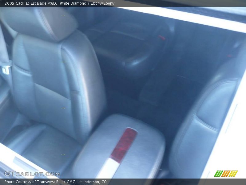 White Diamond / Ebony/Ebony 2009 Cadillac Escalade AWD