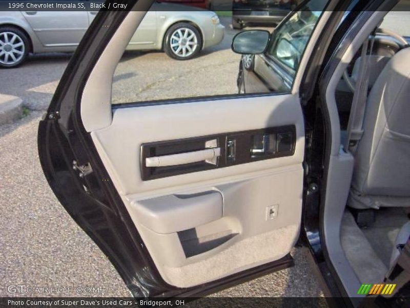 Black / Gray 1996 Chevrolet Impala SS