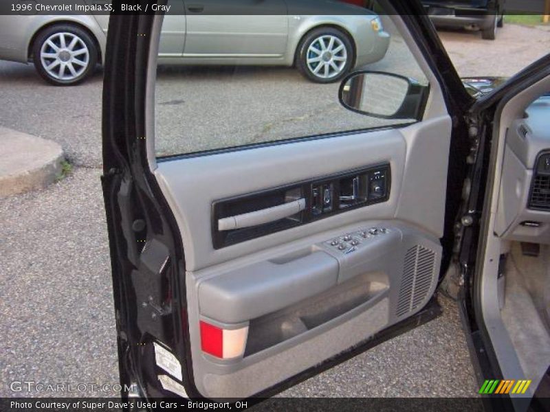 Black / Gray 1996 Chevrolet Impala SS