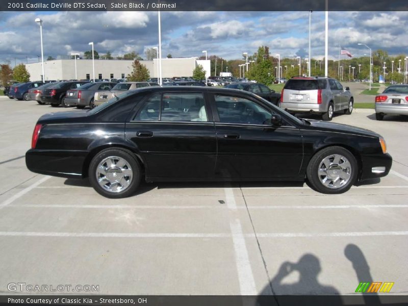 Sable Black / Oatmeal 2001 Cadillac DeVille DTS Sedan
