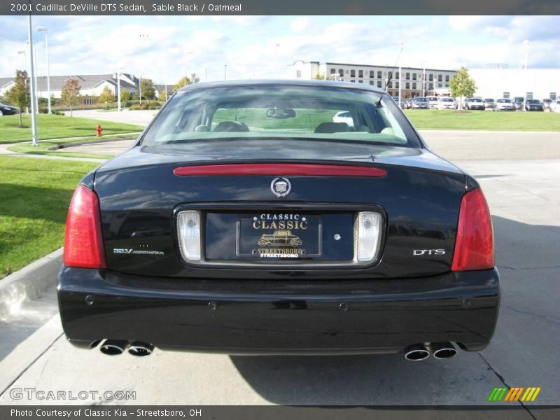 Sable Black / Oatmeal 2001 Cadillac DeVille DTS Sedan