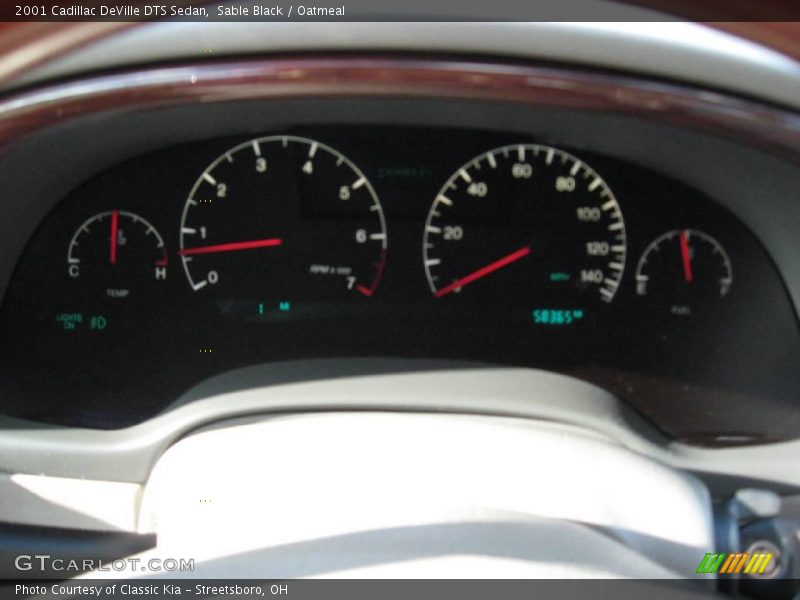 Sable Black / Oatmeal 2001 Cadillac DeVille DTS Sedan