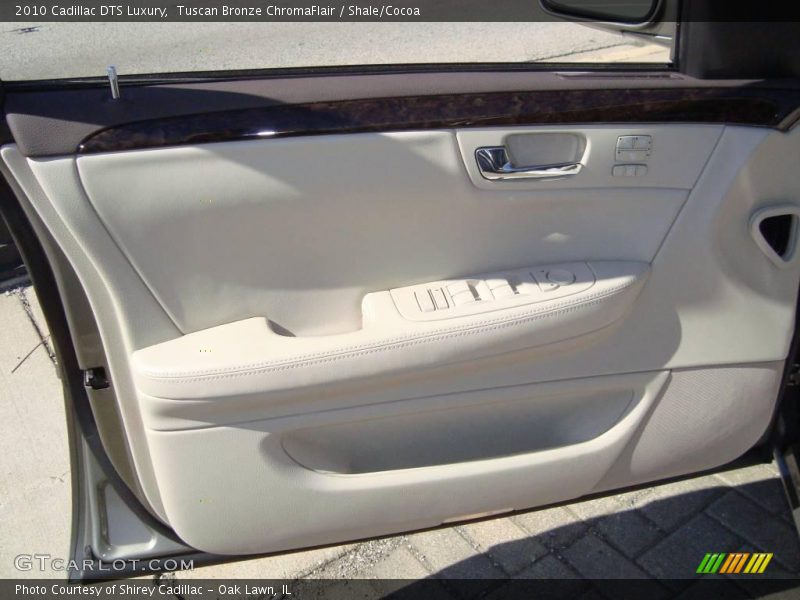 Tuscan Bronze ChromaFlair / Shale/Cocoa 2010 Cadillac DTS Luxury