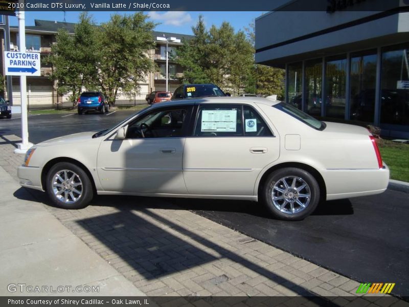 Vanilla Latte / Shale/Cocoa 2010 Cadillac DTS Luxury