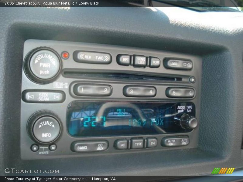 Aqua Blur Metallic / Ebony Black 2005 Chevrolet SSR