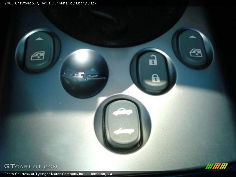 Aqua Blur Metallic / Ebony Black 2005 Chevrolet SSR