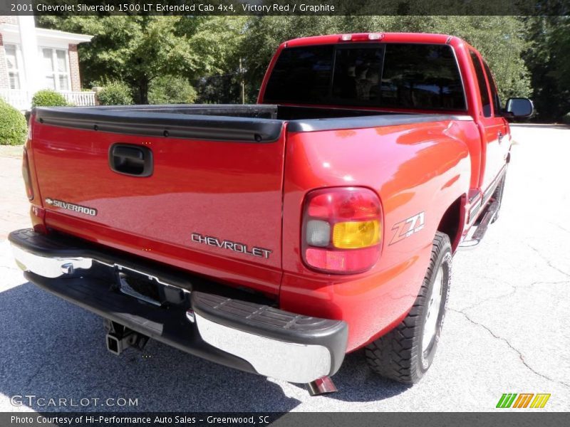 Victory Red / Graphite 2001 Chevrolet Silverado 1500 LT Extended Cab 4x4