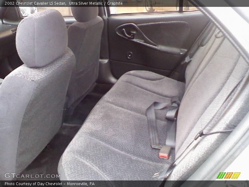 Ultra Silver Metallic / Graphite 2002 Chevrolet Cavalier LS Sedan