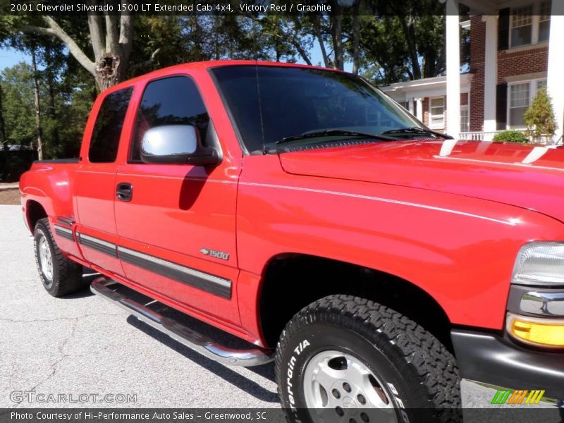 Victory Red / Graphite 2001 Chevrolet Silverado 1500 LT Extended Cab 4x4