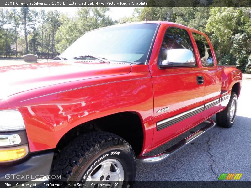 Victory Red / Graphite 2001 Chevrolet Silverado 1500 LT Extended Cab 4x4
