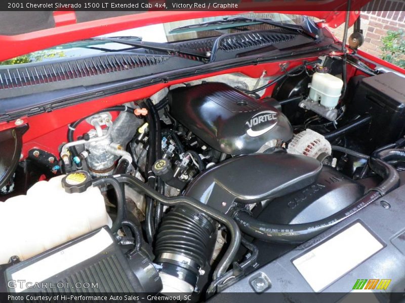 Victory Red / Graphite 2001 Chevrolet Silverado 1500 LT Extended Cab 4x4