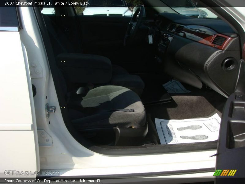 White / Ebony Black 2007 Chevrolet Impala LT