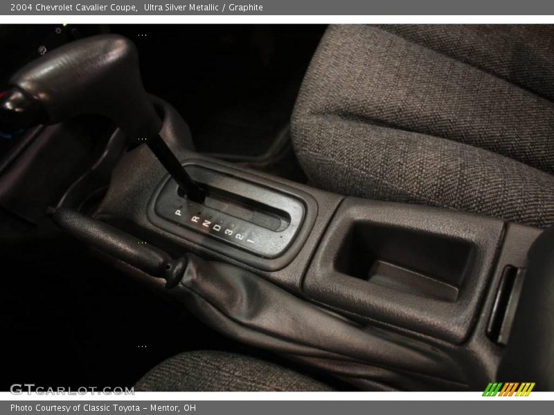 Ultra Silver Metallic / Graphite 2004 Chevrolet Cavalier Coupe
