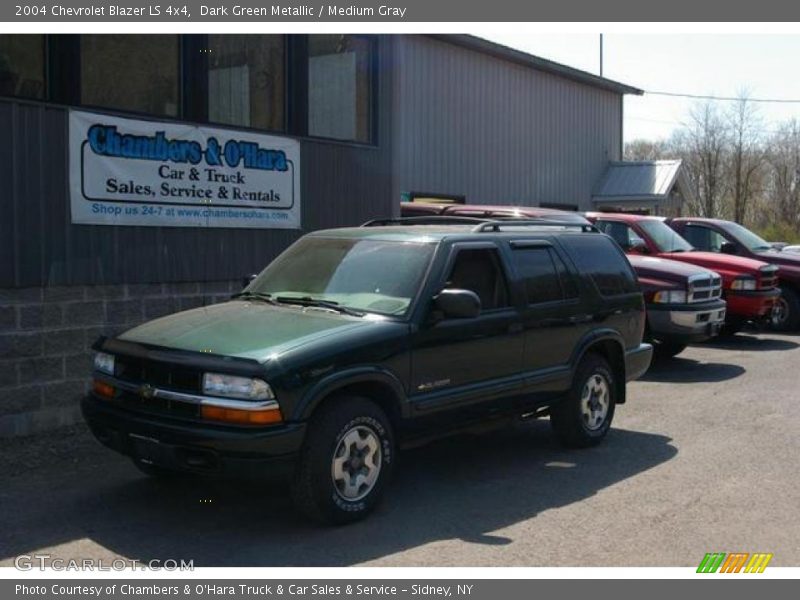 Dark Green Metallic / Medium Gray 2004 Chevrolet Blazer LS 4x4