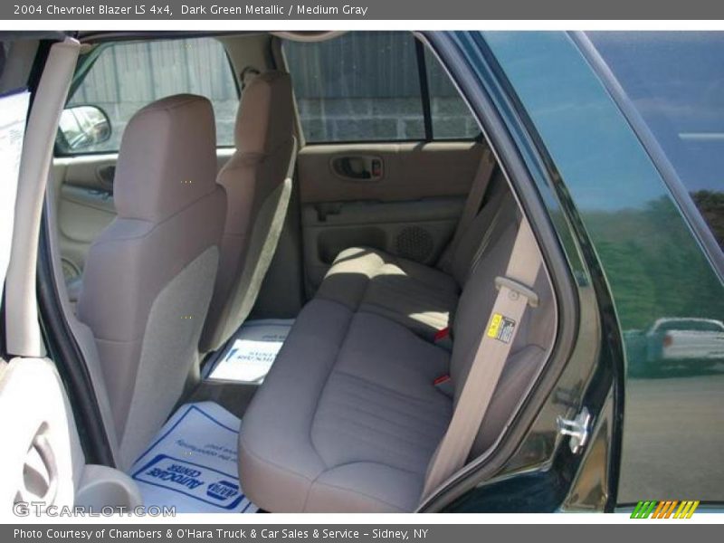 Dark Green Metallic / Medium Gray 2004 Chevrolet Blazer LS 4x4
