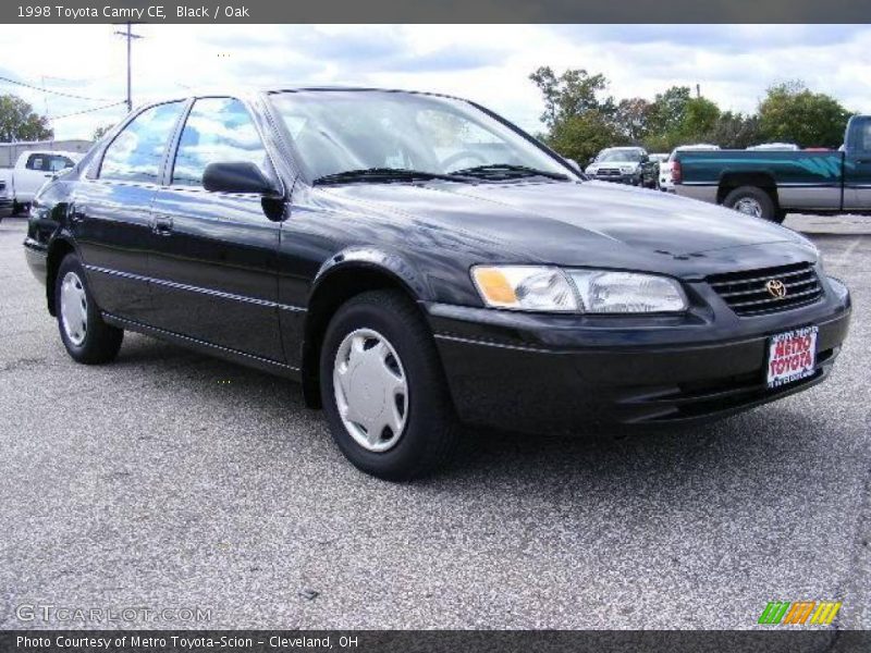 Black / Oak 1998 Toyota Camry CE