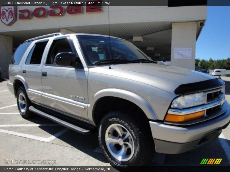 Light Pewter Metallic / Medium Gray 2003 Chevrolet Blazer LS