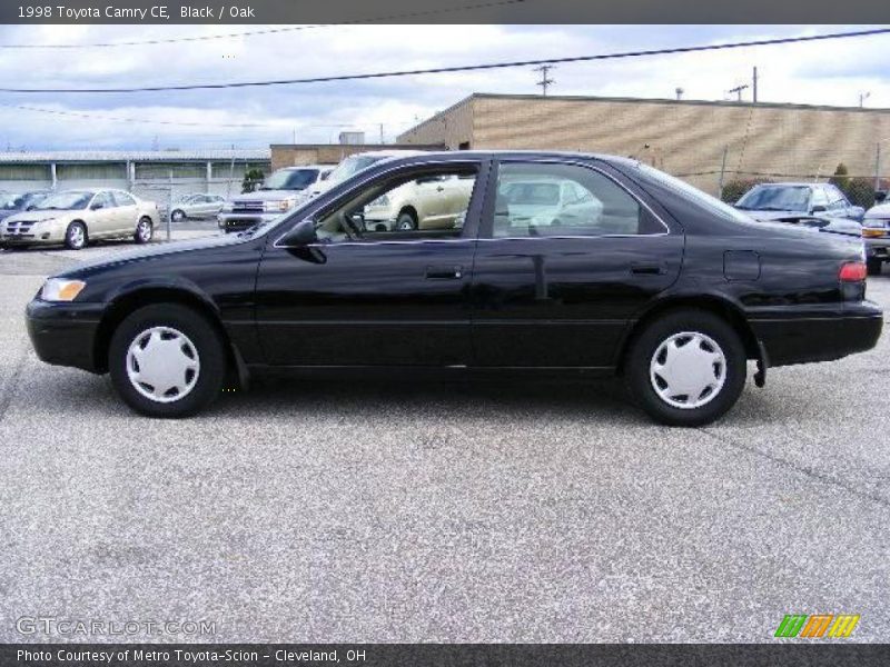 Black / Oak 1998 Toyota Camry CE