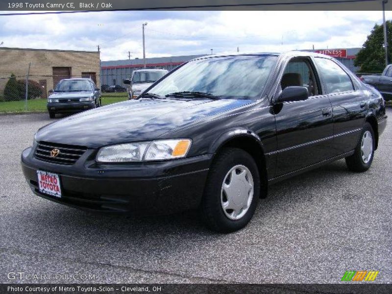 Black / Oak 1998 Toyota Camry CE