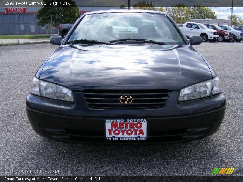 Black / Oak 1998 Toyota Camry CE