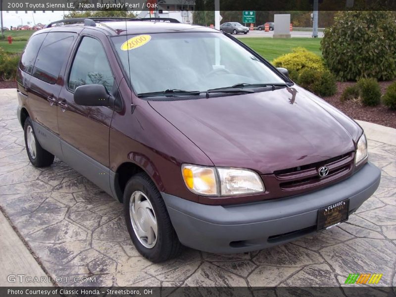 Napa Burgundy Pearl / Oak 2000 Toyota Sienna LE