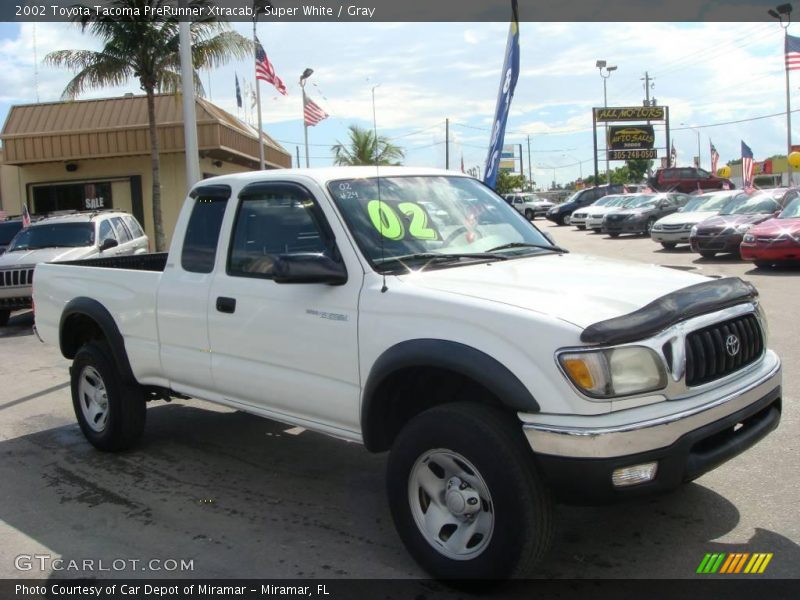 Super White / Gray 2002 Toyota Tacoma PreRunner Xtracab