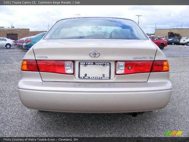 Cashmere Beige Metallic / Oak 2001 Toyota Camry CE