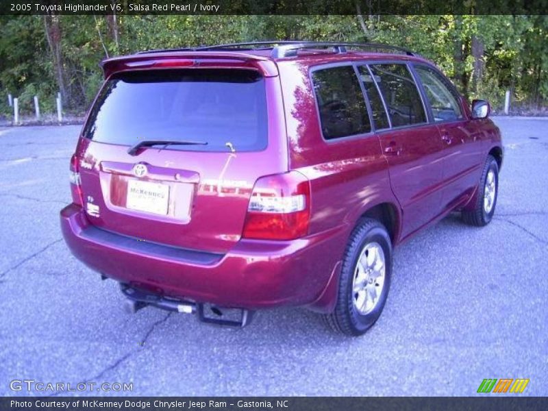 Salsa Red Pearl / Ivory 2005 Toyota Highlander V6