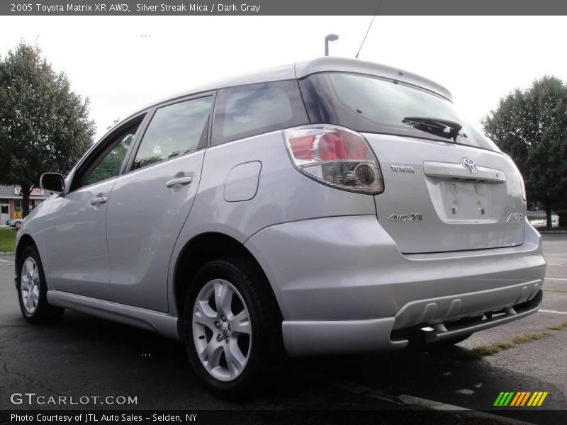 Silver Streak Mica / Dark Gray 2005 Toyota Matrix XR AWD