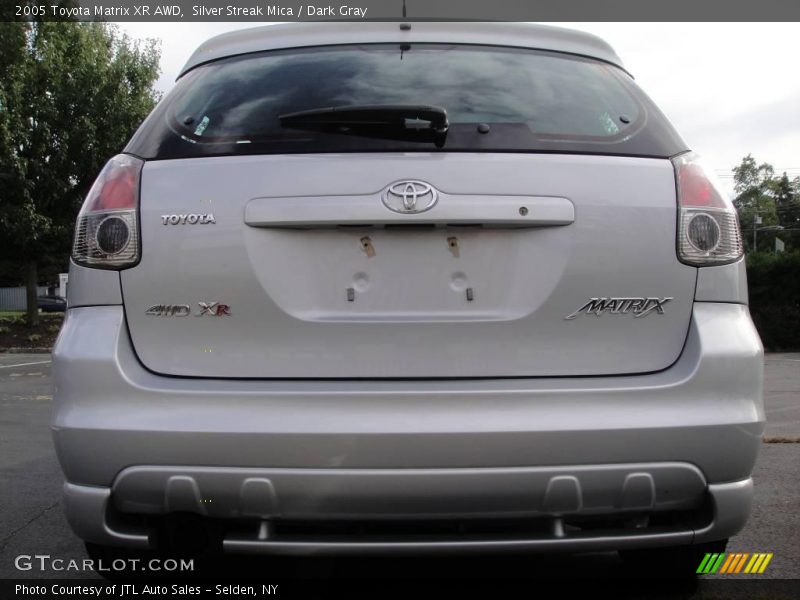 Silver Streak Mica / Dark Gray 2005 Toyota Matrix XR AWD