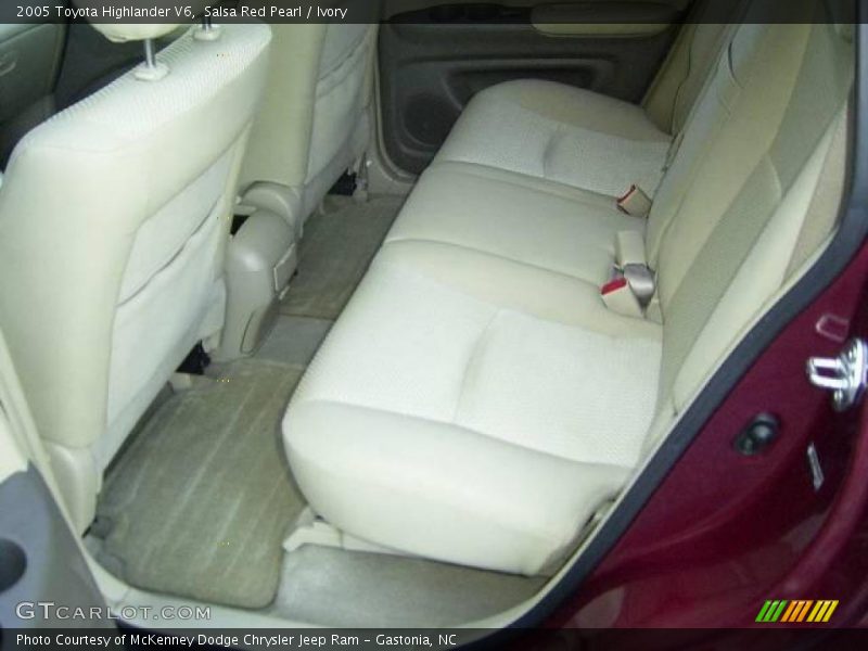 Salsa Red Pearl / Ivory 2005 Toyota Highlander V6