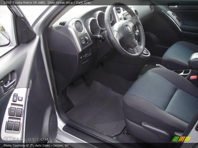 Silver Streak Mica / Dark Gray 2005 Toyota Matrix XR AWD