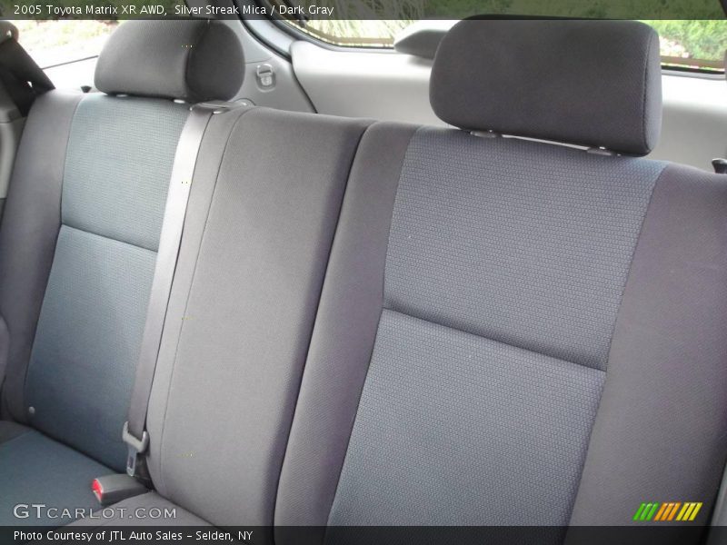 Silver Streak Mica / Dark Gray 2005 Toyota Matrix XR AWD