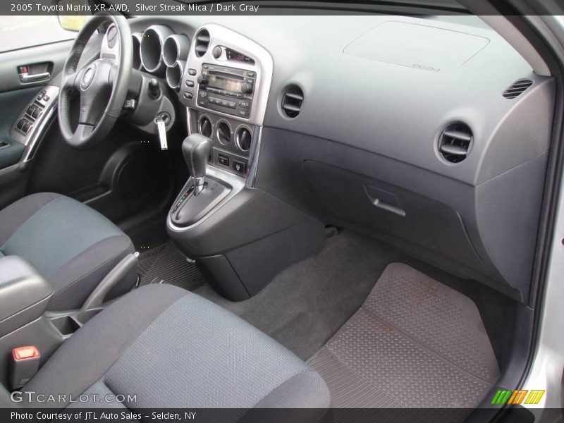 Silver Streak Mica / Dark Gray 2005 Toyota Matrix XR AWD