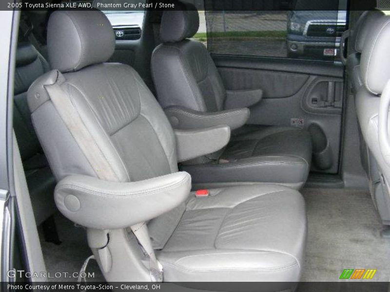 Phantom Gray Pearl / Stone 2005 Toyota Sienna XLE AWD