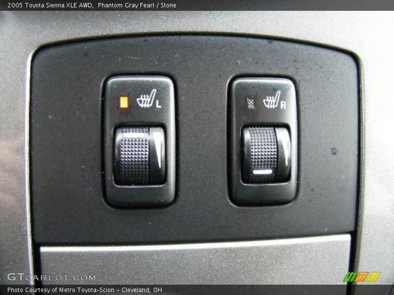 Phantom Gray Pearl / Stone 2005 Toyota Sienna XLE AWD