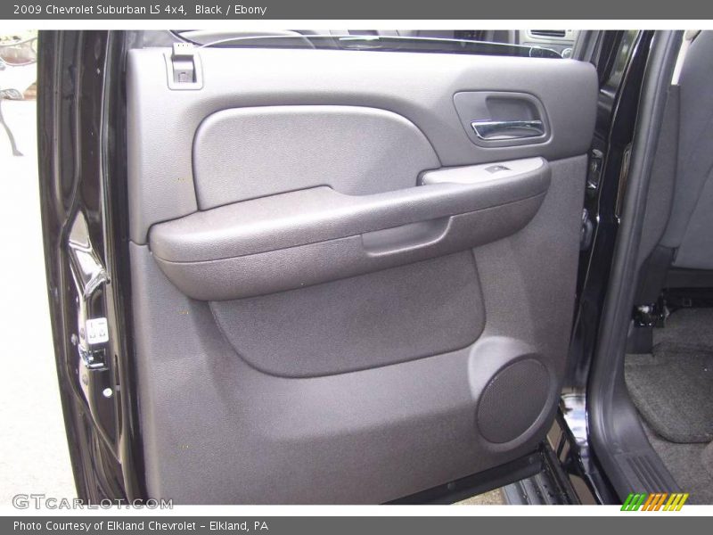 Black / Ebony 2009 Chevrolet Suburban LS 4x4